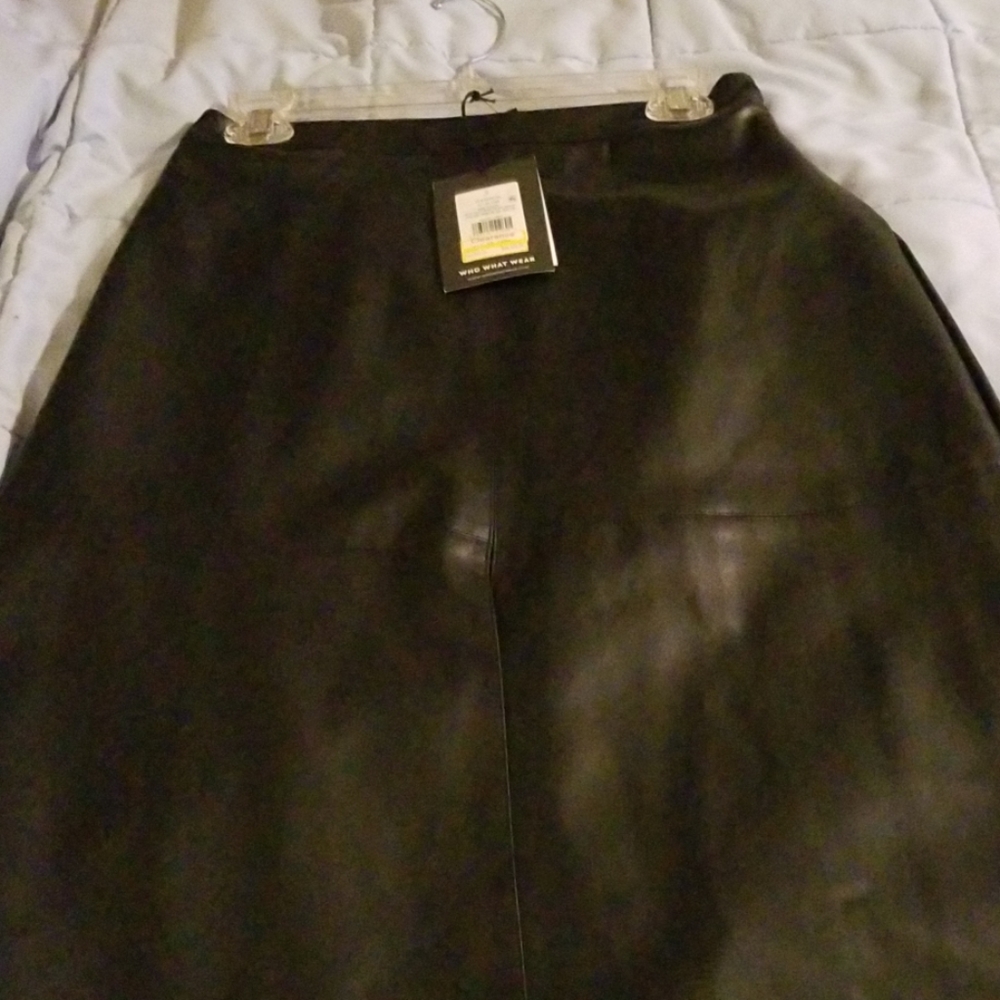 NWT Simulated Leather Skirt - Picture 1 of 8